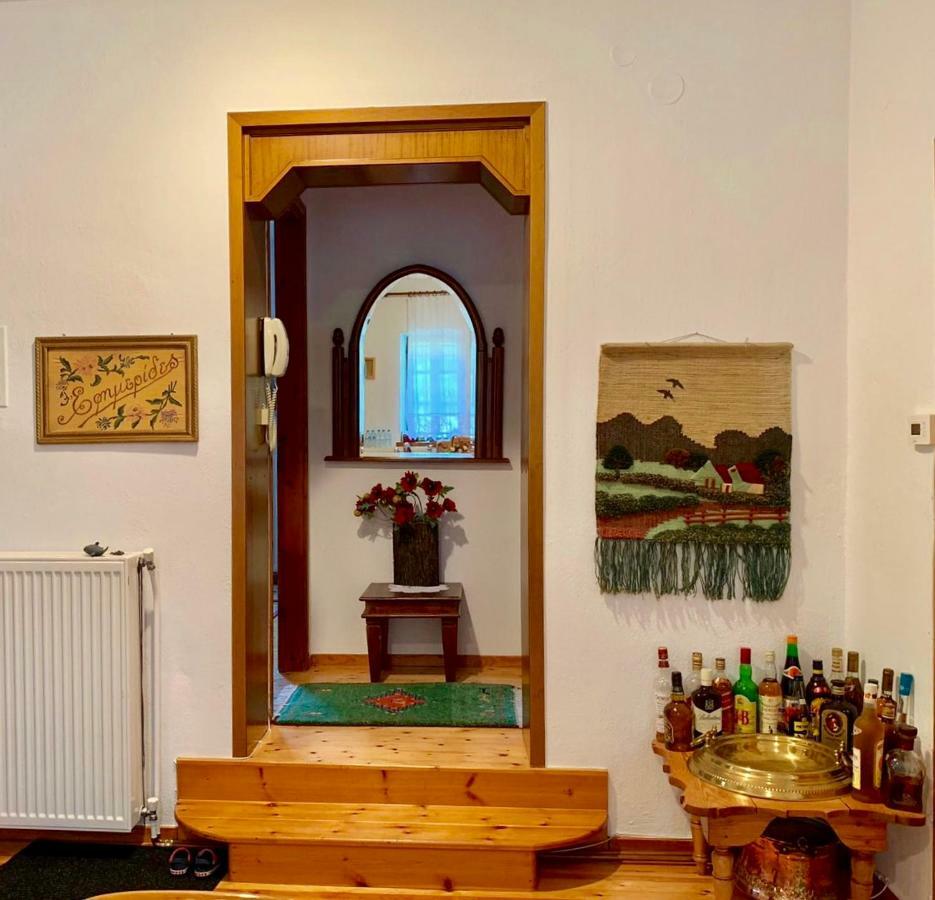 Πέτρινο Παραδοσιακό Σπίτι "Χιονάτη" Villa Nimfaíon Dış mekan fotoğraf
